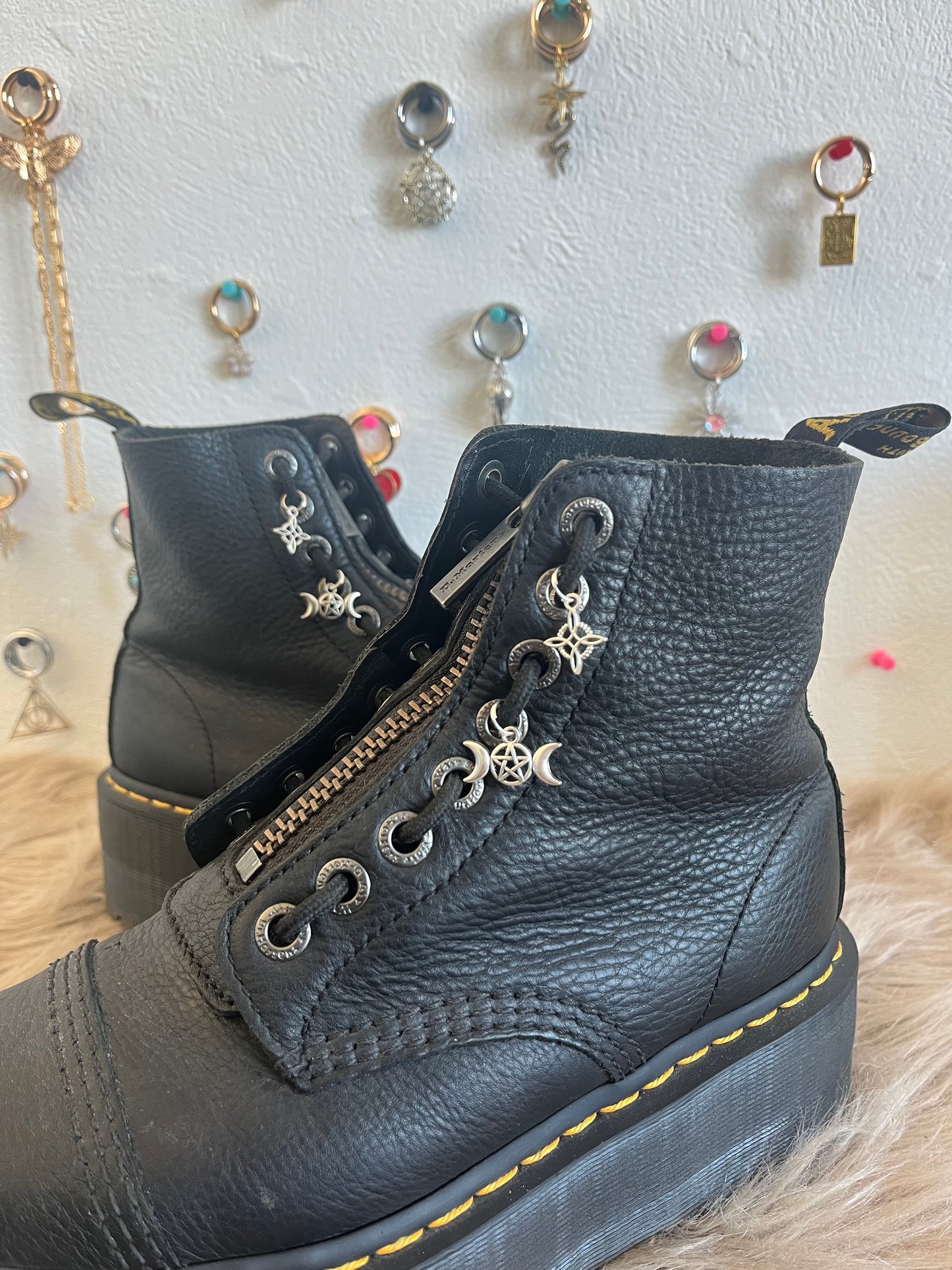 x4 bijoux witchy