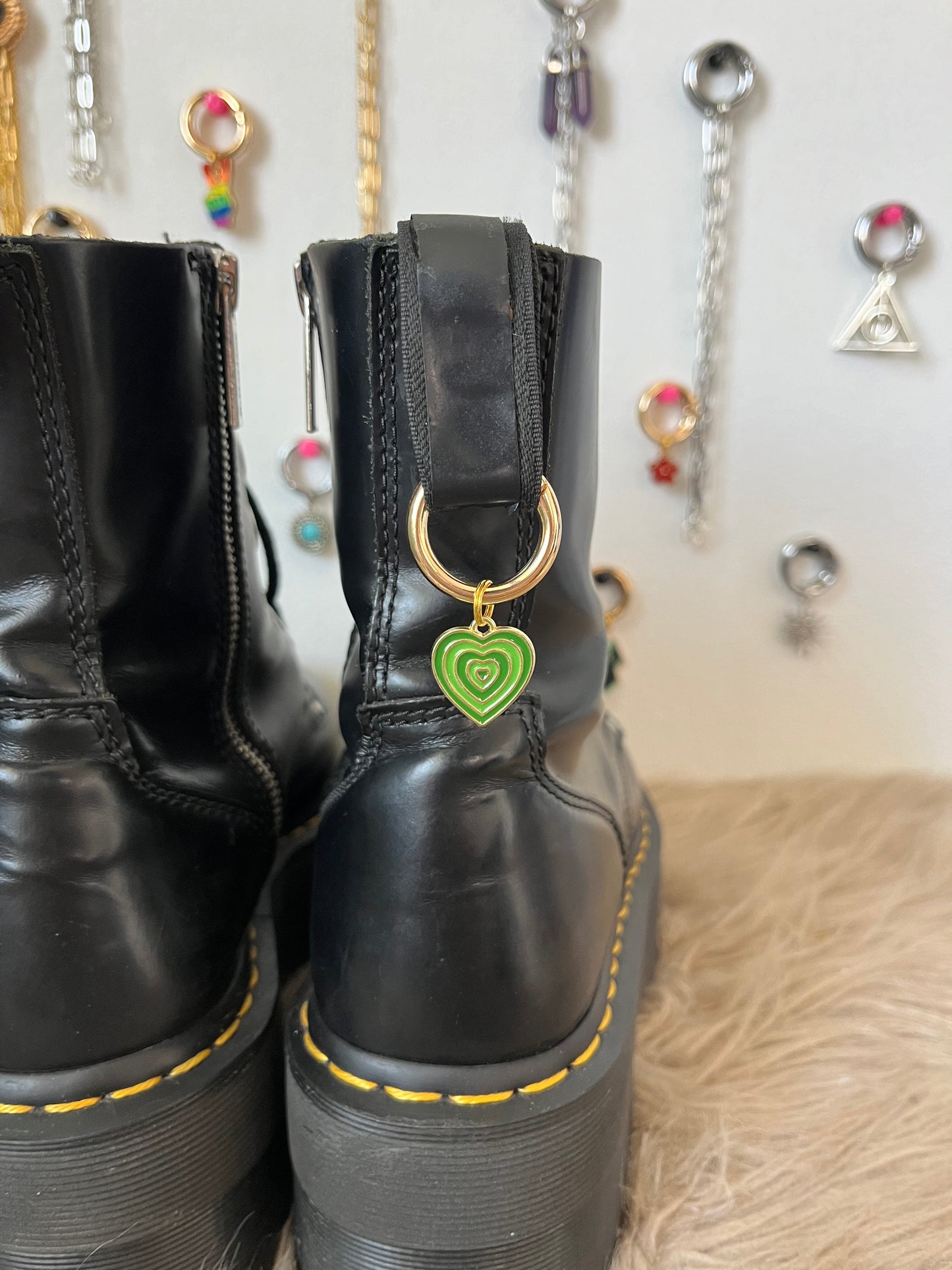 Lot 4 Charms cœurs